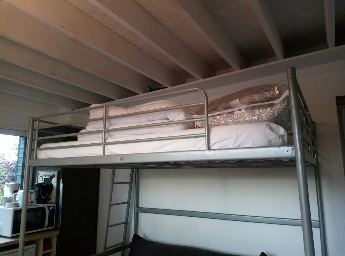 Studio Meuble 1 Piece Entierement Equipe Sans Cloisons Separatives Chavagnes-en-Paillers ภายนอก รูปภาพ